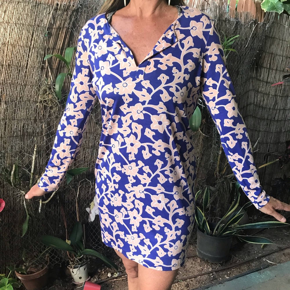 DVF long sleeve dress short length dress